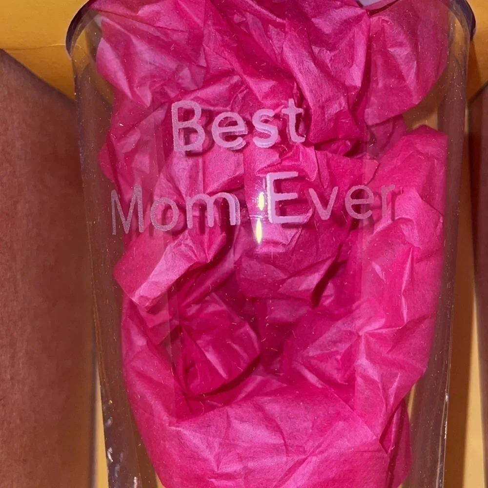 NWT Hallmark Best Mom Ever Pint Glass 16 OZ